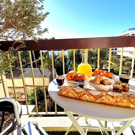 Lägenhet Cap D'antibes Piscine Et